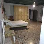 Trigatti Bed & Breakfast *