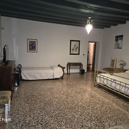 Trigatti Panzió Galleriano