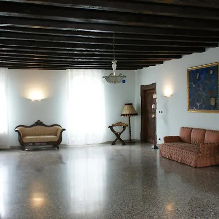 Trigatti Bed & Breakfast